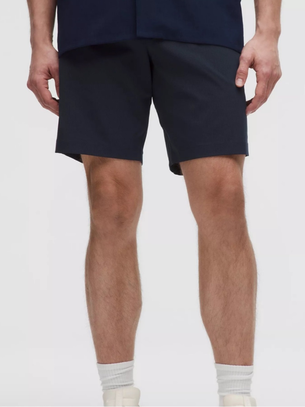 Men’s Lululemon ABC true navy 9 in short - 40